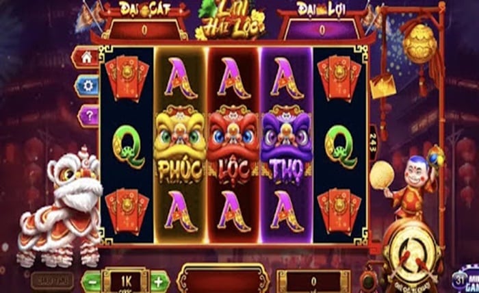 Overview of the Lân Hái Lộc Hitclub game interface showcasing traditional festive symbols and cultural design elements.